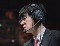 球速-关于Faker遭遇十连败，巴黎圣日耳曼教练面临压力！的信息