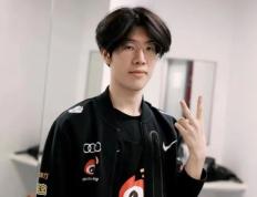 球速-包含TheShy迎来十二赛季高光表现，西班牙队球迷沸腾！的词条